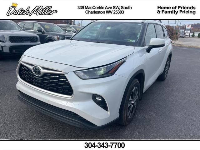 2022 Toyota Highlander XLE 2022 Toyota Highlander XLE