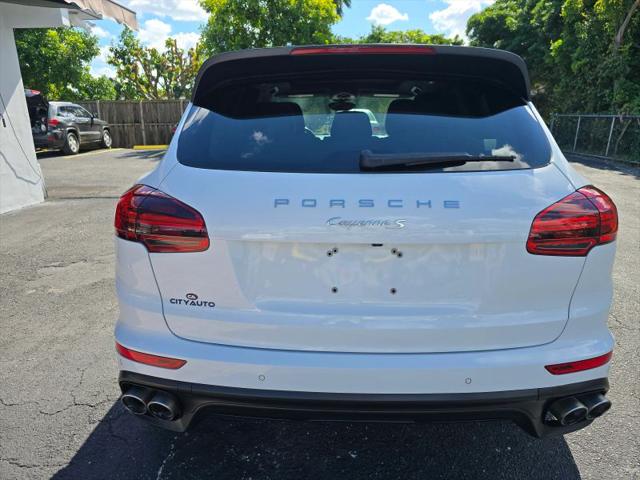 2016 Porsche Cayenne S