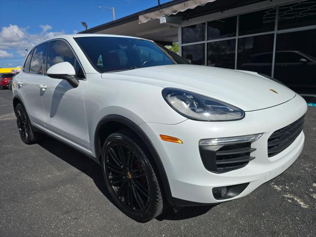 2016 Porsche Cayenne S