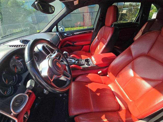 2016 Porsche Cayenne S