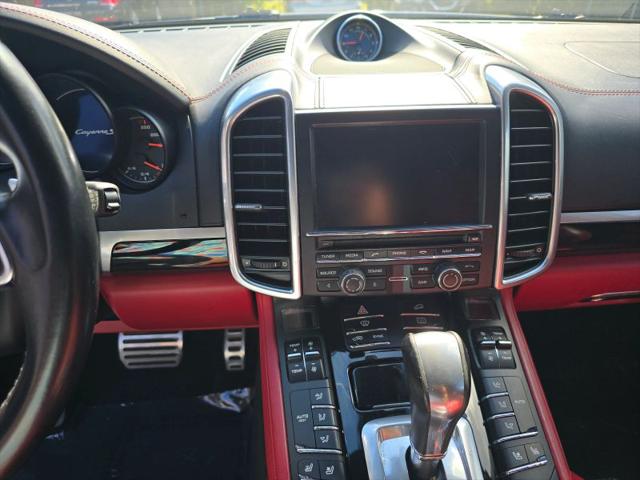 2016 Porsche Cayenne S