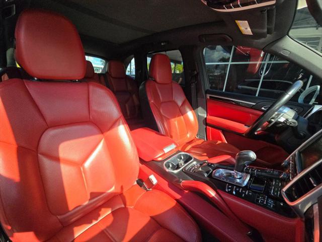 2016 Porsche Cayenne S