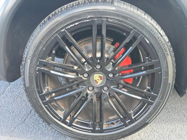2016 Porsche Cayenne S