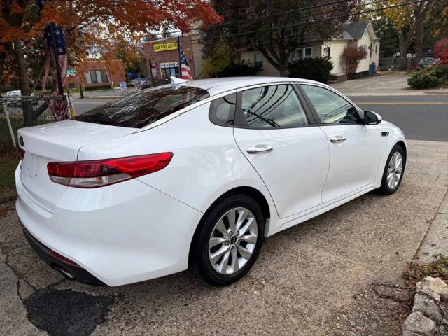 2017 Kia Optima LX