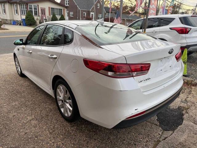 2017 Kia Optima LX