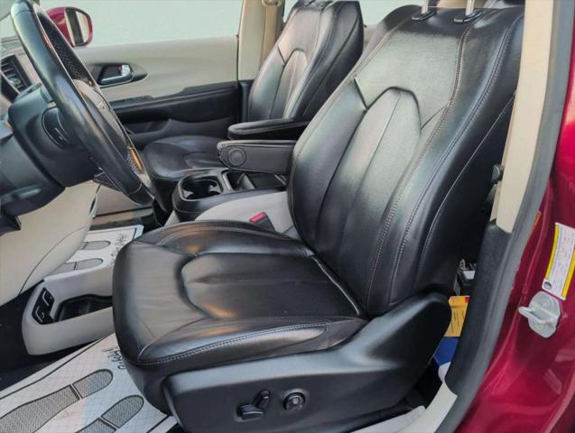 2020 Chrysler Pacifica Touring L