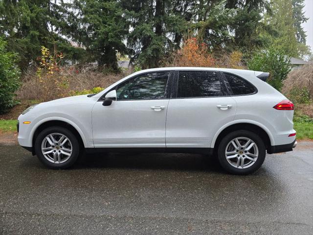2017 Porsche Cayenne Platinum Edition