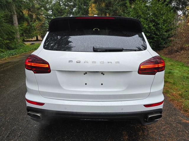 2017 Porsche Cayenne Platinum Edition