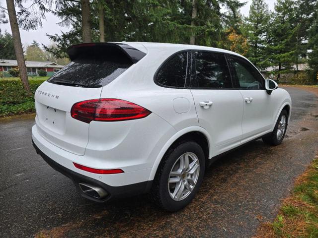 2017 Porsche Cayenne Platinum Edition