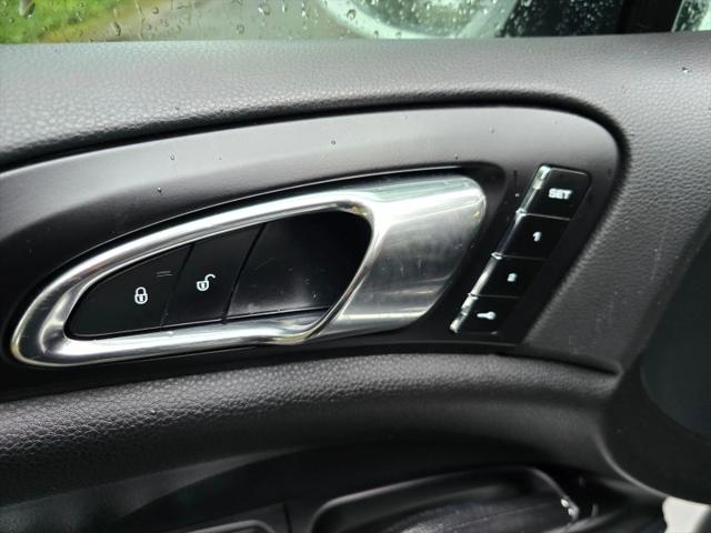 2017 Porsche Cayenne Platinum Edition