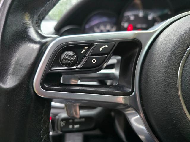 2017 Porsche Cayenne Platinum Edition