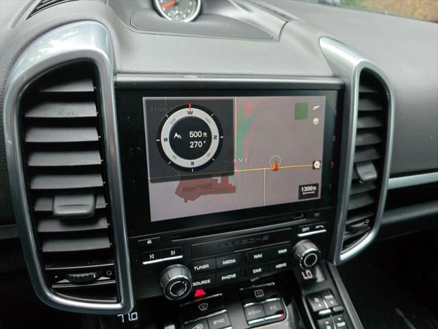 2017 Porsche Cayenne Platinum Edition