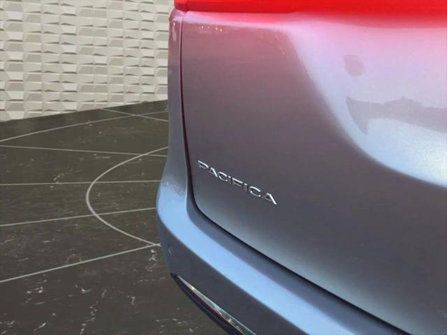 2021 Chrysler Pacifica Hybrid Touring L