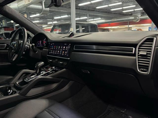 2023 Porsche Cayenne GTS