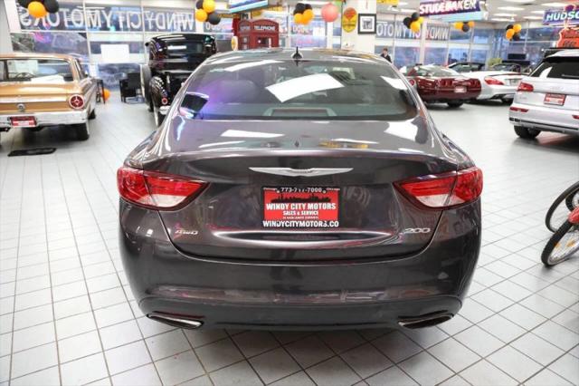 2015 Chrysler 200 S