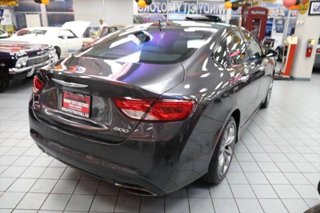 2015 Chrysler 200 S