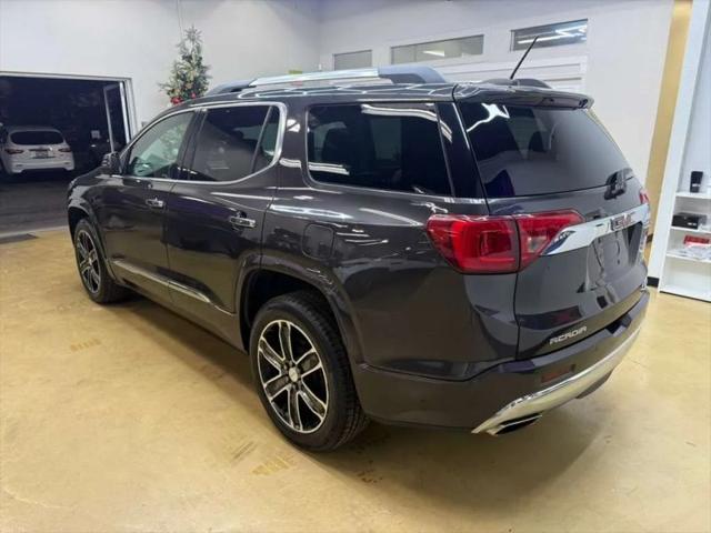 2017 GMC Acadia Denali