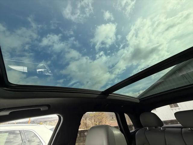 2022 Audi SQ5 Premium TFSI quattro Tiptronic