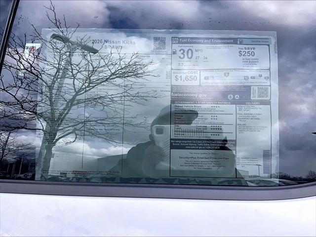 2026 Nissan Kicks SR
