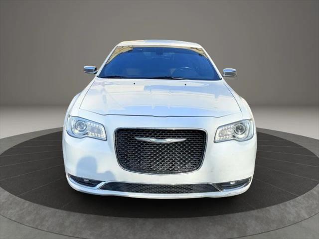 2018 Chrysler 300 Limited