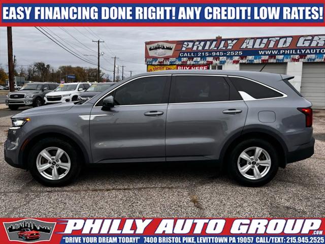 2022 Kia Sorento LX
