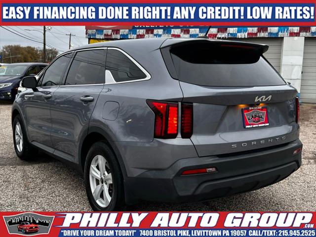 2022 Kia Sorento LX