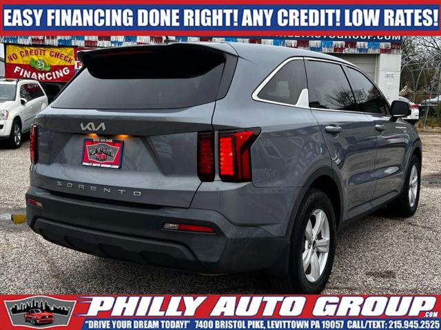 2022 Kia Sorento LX