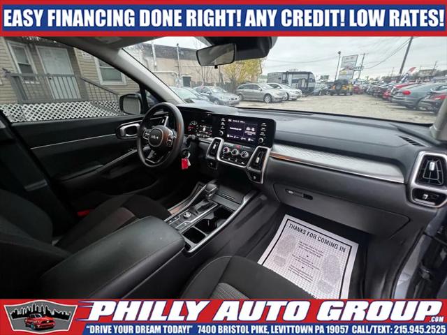 2022 Kia Sorento LX