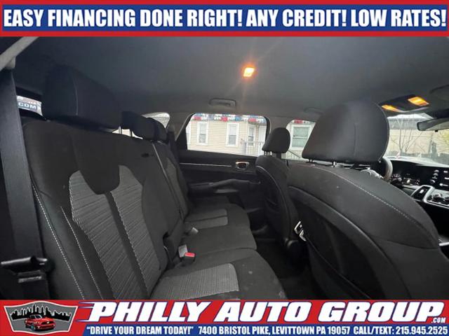 2022 Kia Sorento LX