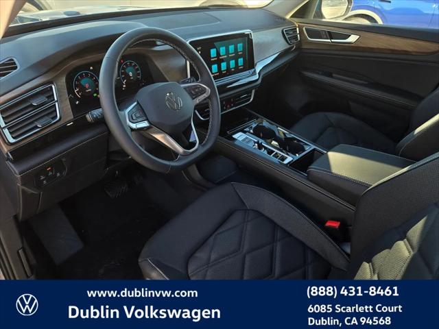 2026 Volkswagen Atlas SE with Technology