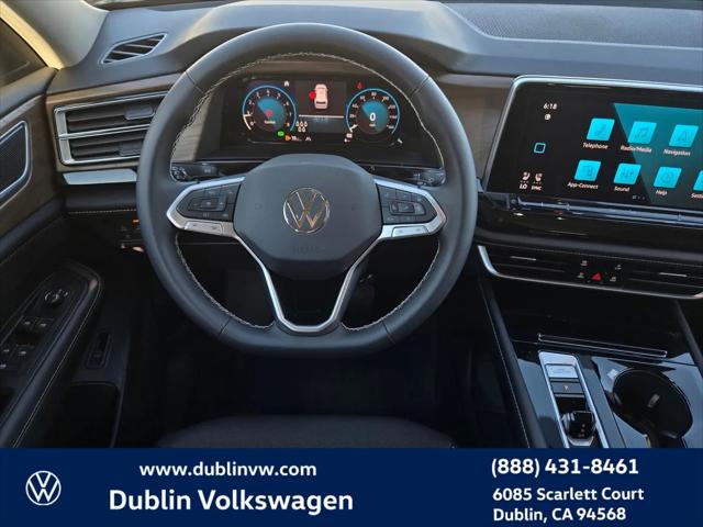 2026 Volkswagen Atlas SE with Technology