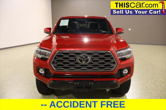 2023 Toyota Tacoma TRD photo 2