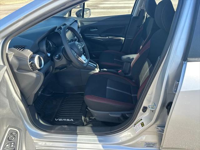 2025 Nissan Versa 1.6 SR
