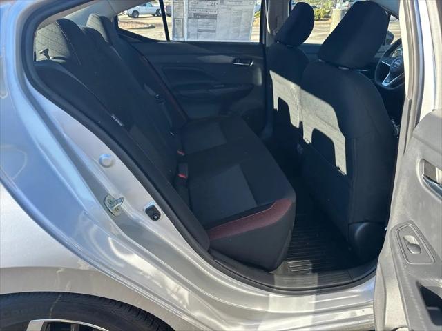 2025 Nissan Versa 1.6 SR