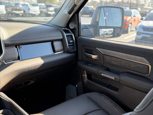 2026 Ram 3500 Limited Longhorn Crew Cab 4x4 8' Box