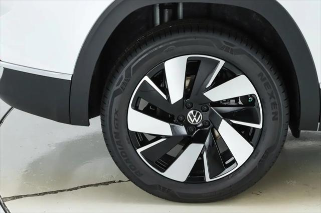 2026 Volkswagen Atlas Cross Sport SEL