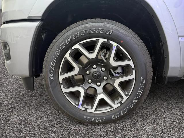 2026 Ram 1500 Laramie Crew Cab 4x4 5'7" Box