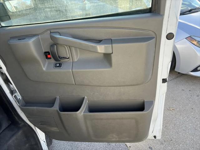 2017 Chevrolet Express LS