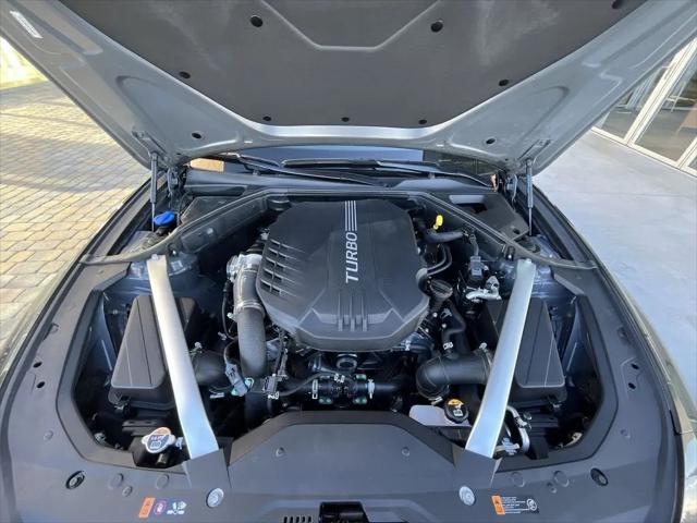 2025 Genesis G70 3.3T RWD Sport Advanced