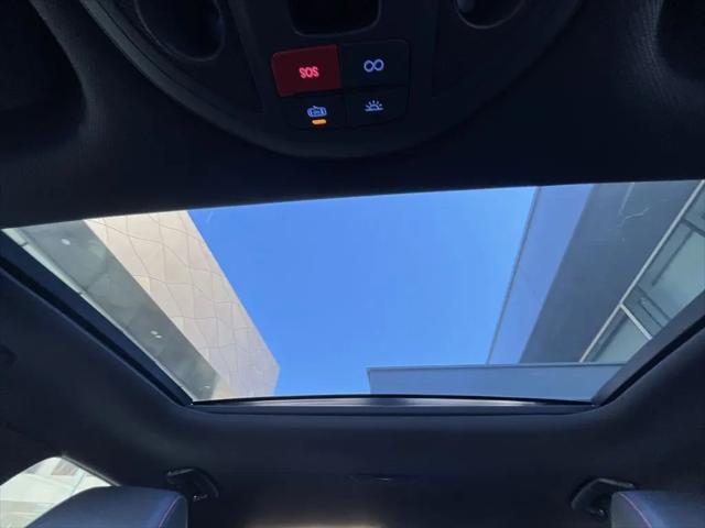 2025 Genesis G70 2.5T RWD