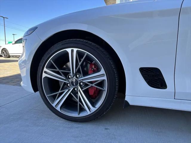 2025 Genesis G70 2.5T RWD