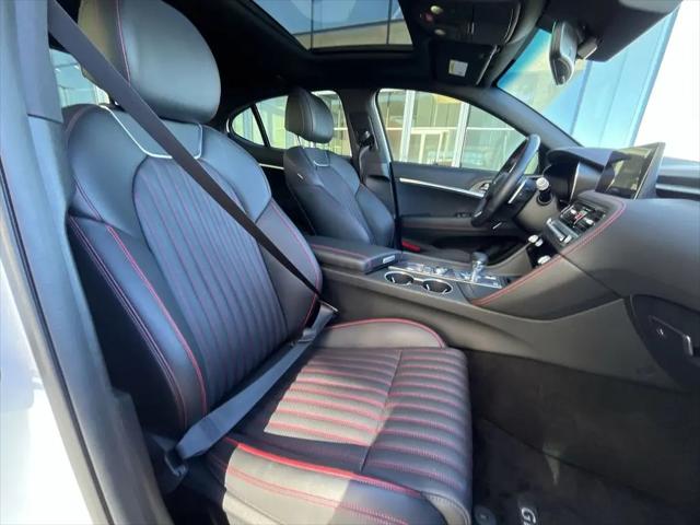 2025 Genesis G70 2.5T RWD