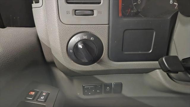2018 Nissan 2500 SV V6