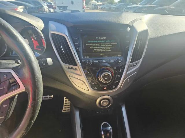2013 Hyundai Veloster Base w/Gray