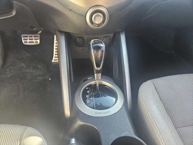 2013 Hyundai Veloster Base w/Gray