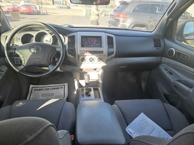 2005 Toyota Tacoma Base V6