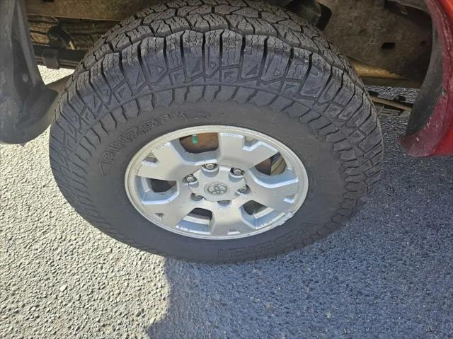 2005 Toyota Tacoma Base V6