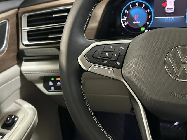 2026 Volkswagen Atlas SE with Technology