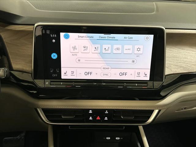 2026 Volkswagen Atlas SE with Technology