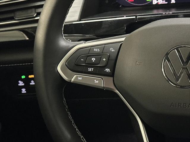 2026 Volkswagen Atlas Cross Sport SE with Technology